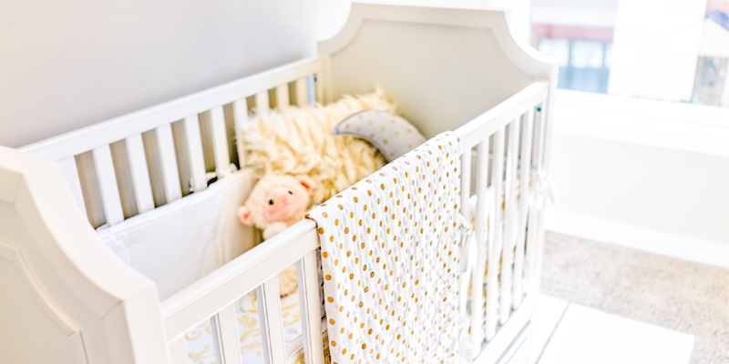 How to Choose the Perfect Crib for Your Baby