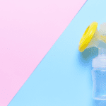 Breast-pump-over-pastel-pink-and-blue-background